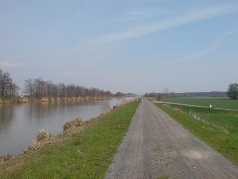 40 Kilometer Mittellandkanal bis Hannover